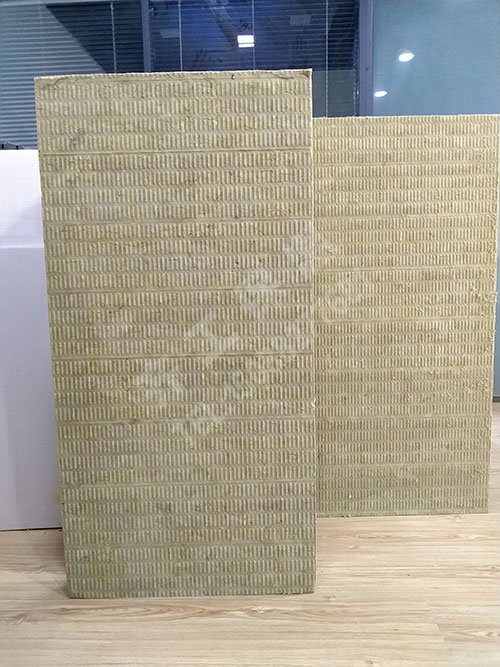 巖棉板施工過程會(huì)出現(xiàn)哪些問題呢？